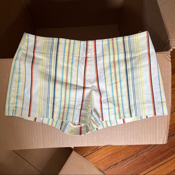 Express shorts, size 1/2, multi-stripe - Picture 2 of 3